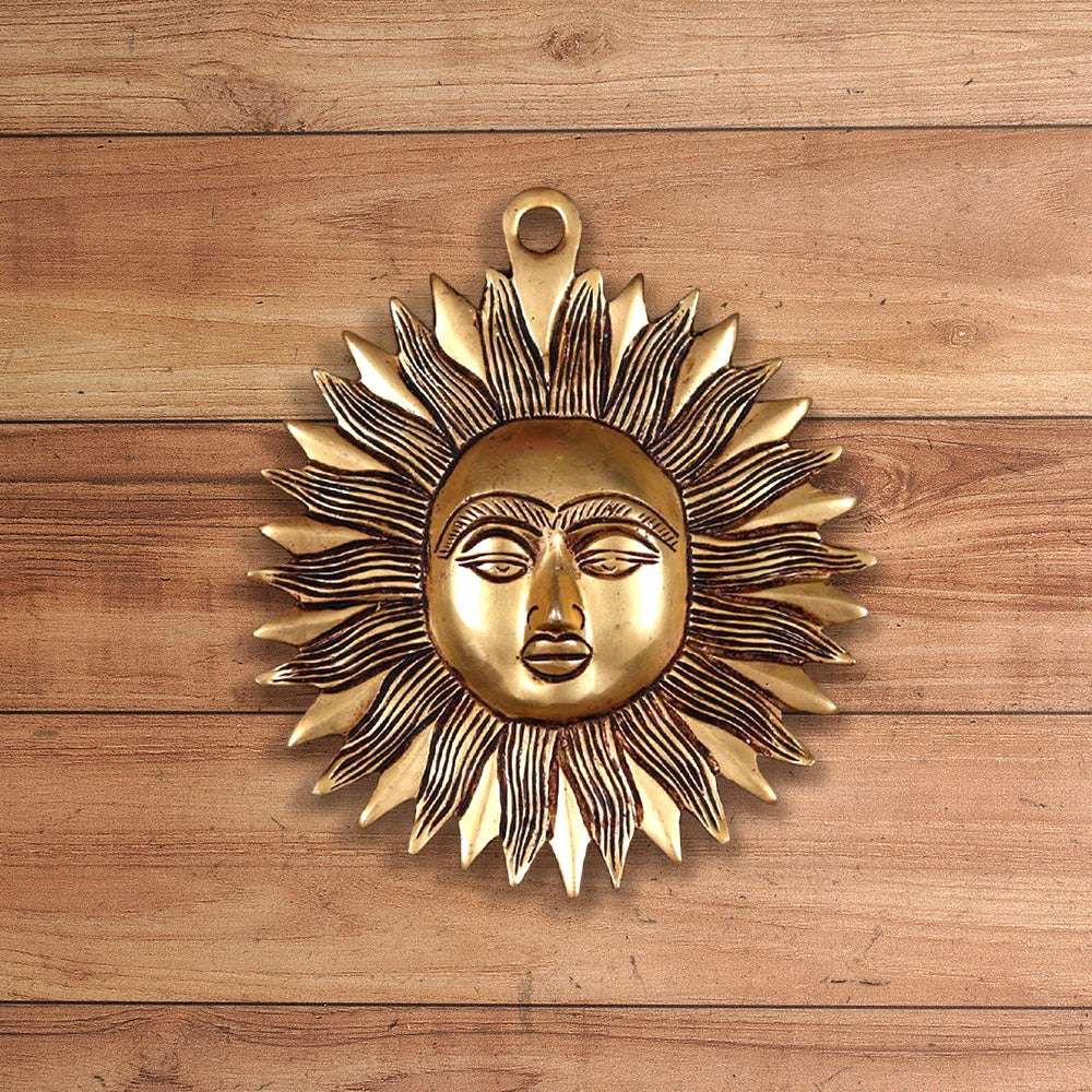 WALL HANGING BRASS SUN FACE HEIGHT 7 INCH